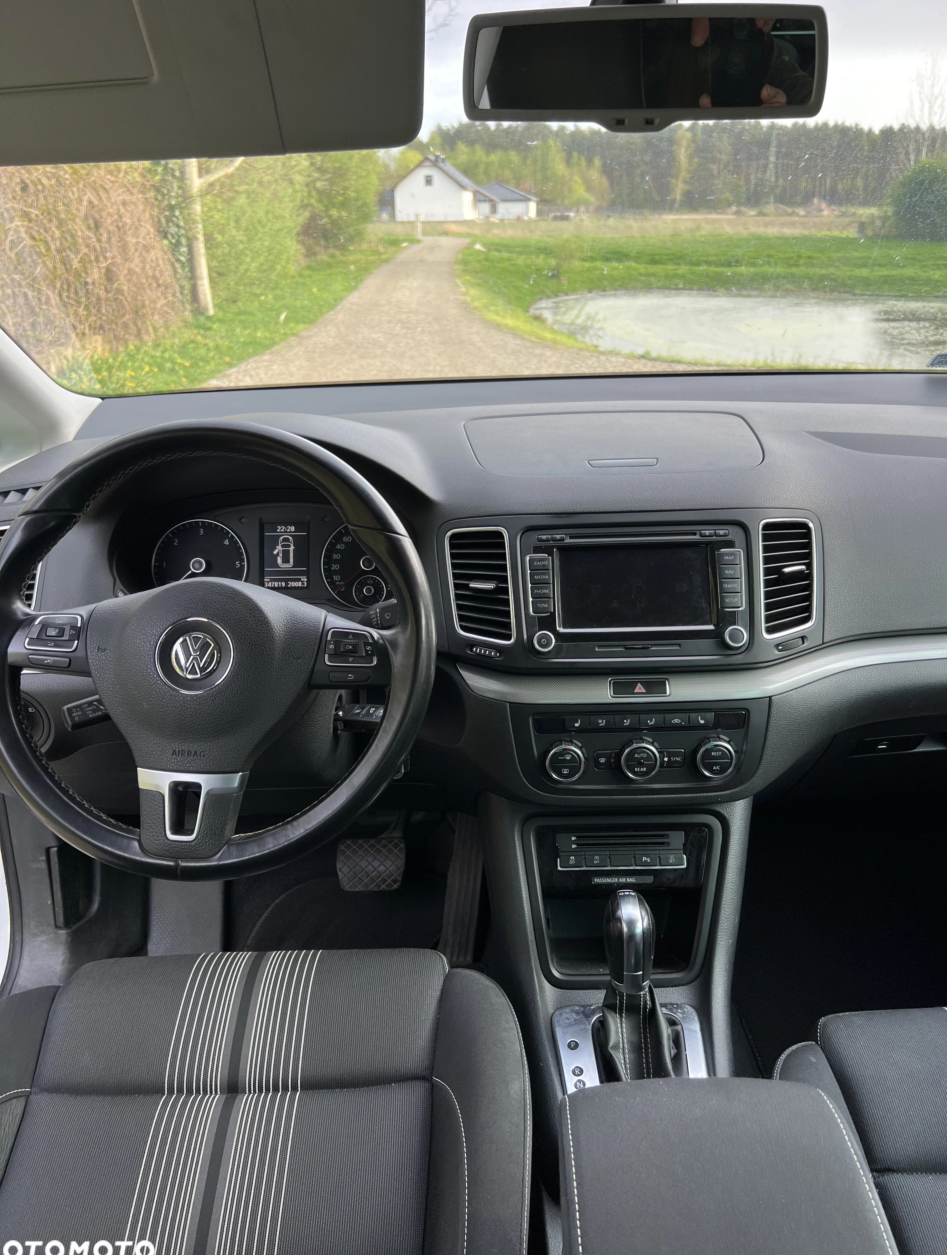 Volkswagen Sharan cena 39000 przebieg: 340000, rok produkcji 2012 z Dąbie małe 781